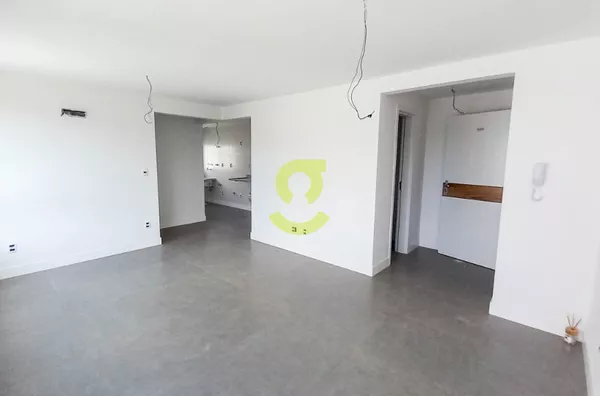 Ótimo apto, NOVO, 50m priv, lavabo, 2 vagas e infra!