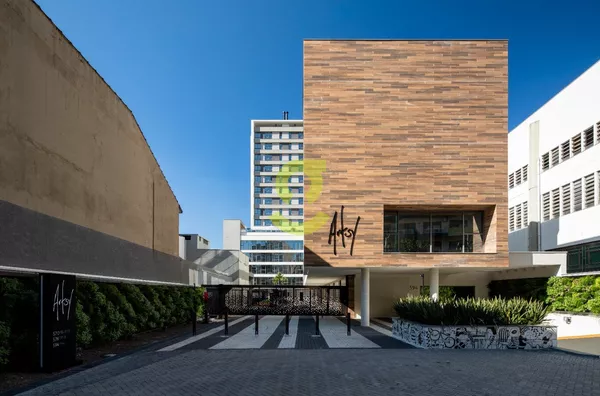 Sala comercial para venda em empreendimento aclamado, Cidade Baixa, Porto Alegre