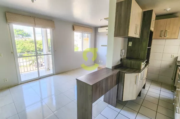 Ótimo apto, semi mobiliado, ar condicionado, sacada, 2 dorm, vaga e infra!