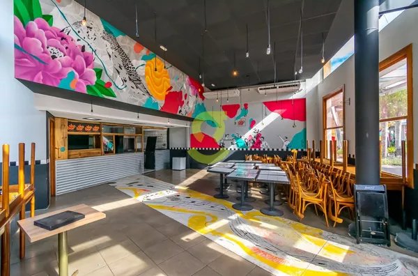 Loja para alugar no PASEO ZONA SUL, 82m² + 23m² de Mezanino