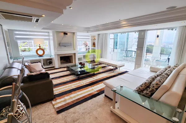 Cobertura duplex 473m², mobiliado, 4 dorm, 2 suites, 4 banh,  piscina, três figueiras