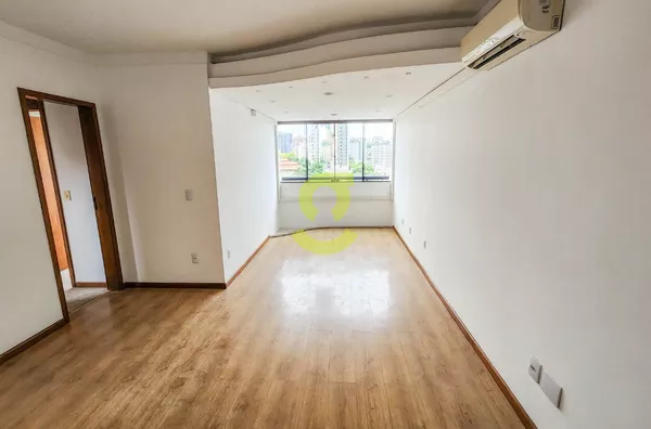 Ótimo apto andar alto, semi mobiliado, 81m priv, 3 dorm, 1vaga!