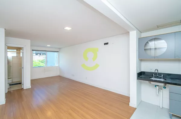 Apartamento para aluguel, 39m², semi mobiliado, Centro Histórico, Porto Alegre