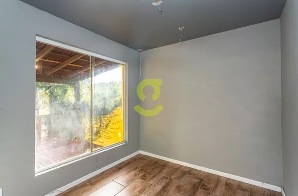 Casa comercial para aluguel,  170m²,  3 vagas, Copacabana, Porto Alegre