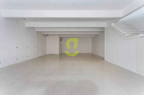 Loja para aluguel,  340m², Menino Deus, Porto Alegre
