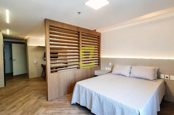 Loft MOBILIADO, andar alto, infra espetacular no bairro Petrópolis!