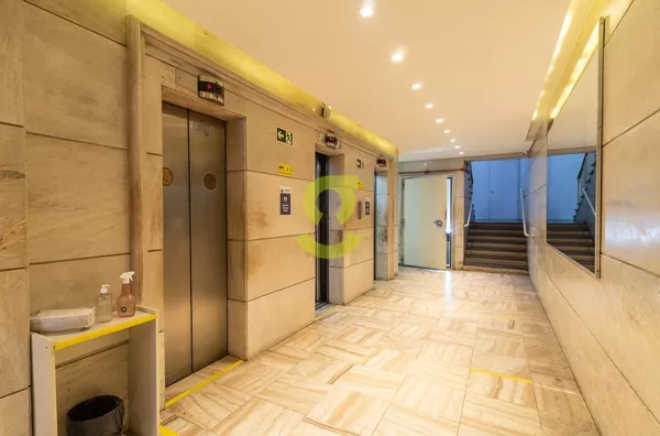 Ampla sala comercial, 333m² priv, 