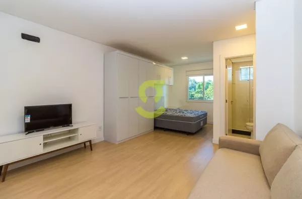 Apartamento MOBILIADO, 1 dorm, 38m², Centro Histórico.