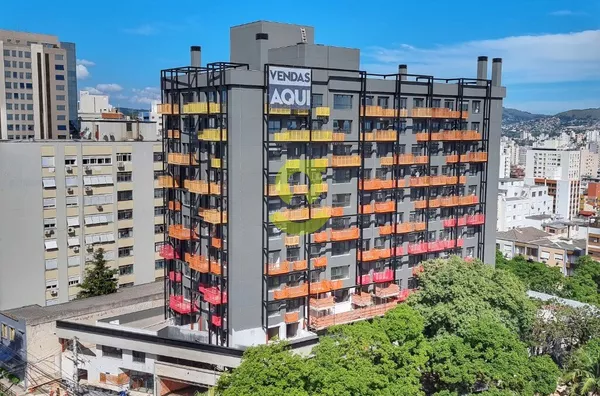 Apartamento 1D, 57m², 1 vaga, infra completa.