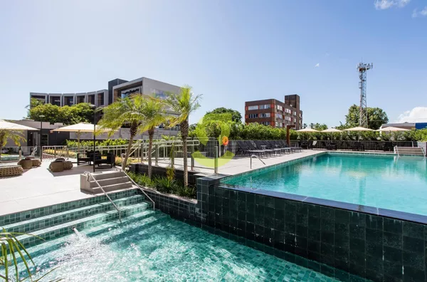 Apartamento alto padrão, 149m², 3 dorm, 3 suites, 5 banh, 2 vagas, Zona Sul