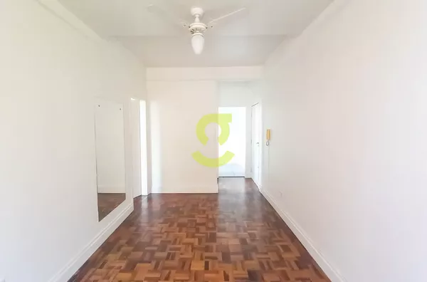 Apto reformado, 45m priv, 1 dorm e 1 vaga!