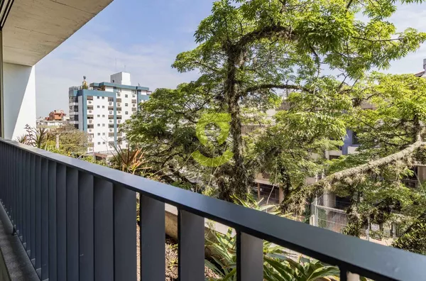 Apartamento alto padrão, 95m², 2 dorm, 2 suítes, 2 vagas, churrasqueira, lareira, Mon't Serrat.