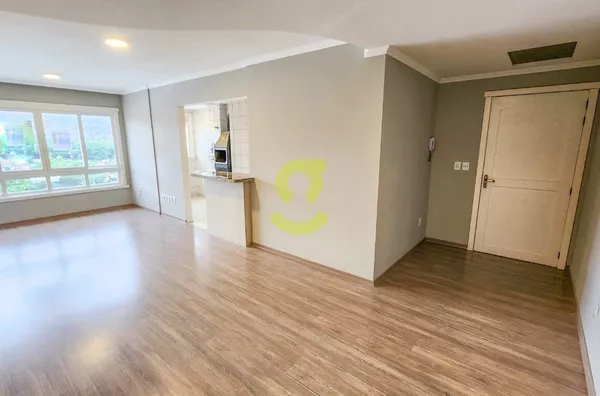 Ótimo apto REFORMADO, 88m priv, living 3 ambientes, cozinha americana c/ churrasqueira, área de serviço, 3 dorm, 1 suite e 1 vaga. Condominio com infra, prox a PUCRS e 3 Perimetral!