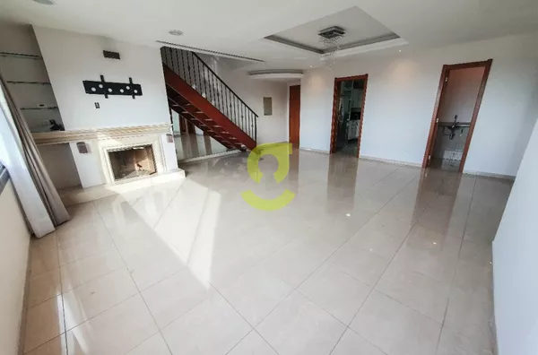 Espetacular cobertura duplex, 280m, lareira, churrasqueira, piscina, 4 dorm, 2 suites , 3 vagas e infra!