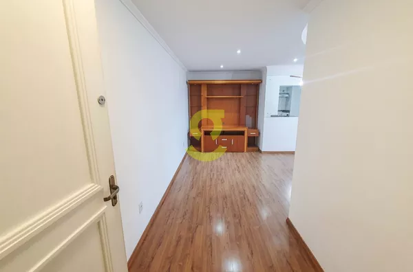 Ótimo Apto reformado, andar alto, 88m priv, 3 dorm, suite, 3 vagas e infra!