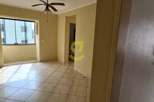 Apto semi mobiliado, 2 dorm 