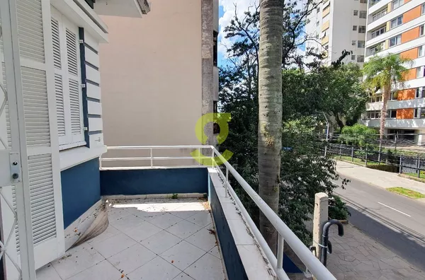 Casa comercial duplex, 350m priv,12 ambientes, 3 banheiros, 12 vagas