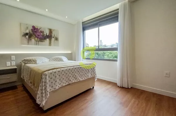 Excelente loft MOBILIADO, 42m, 1 dorm, 1 vaga c/ manobrista e infra completa!