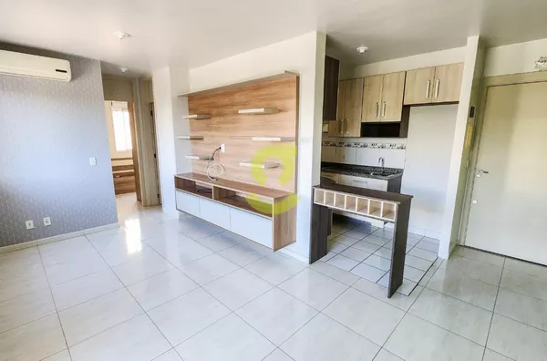 Ótimo apto, semi mobiliado, ar condicionado, sacada, 2 dorm, vaga e infra!