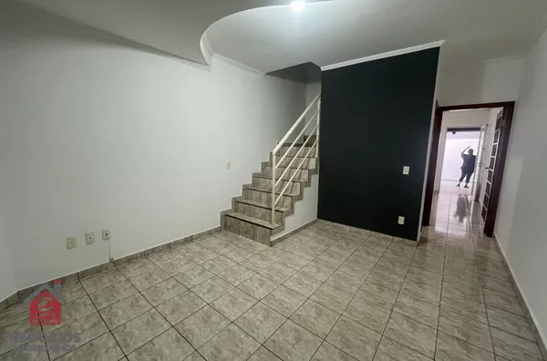 Sobrado para aluguel, 2 quarto(s),  Jardim Prestes De Barros, Sorocaba