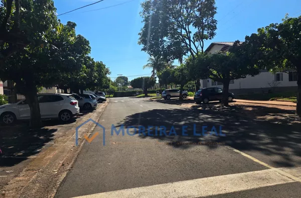 Apartamento Térreo no Residencial Tupinambás