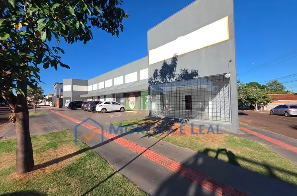 Loja Duplex de Esquina com 138m² 