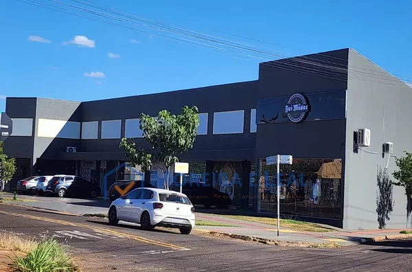 Sala comercial em andar para locação - 75,92m²