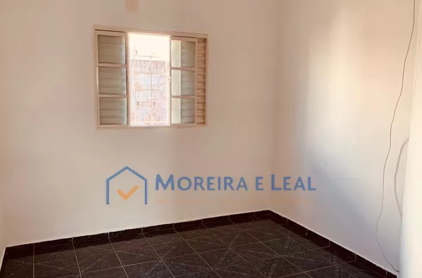 Casa para locação - Próximo Coronel Antonino