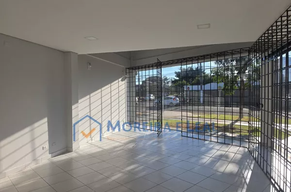 Loja Duplex de Esquina com 138m² 