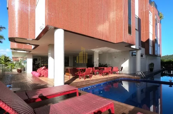 Lindo  3 suítes 900 metros do mar..