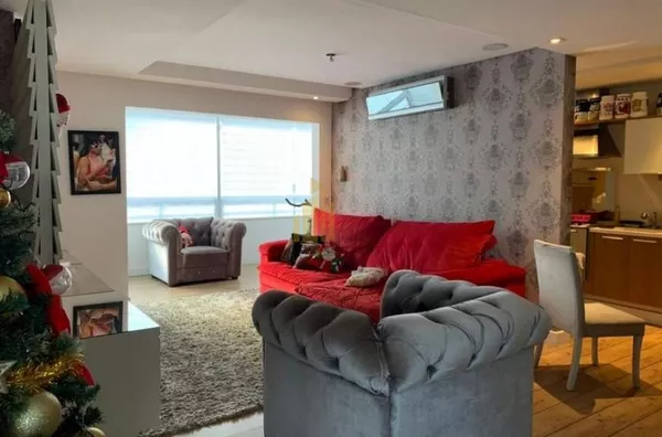 Excelente Cobertura 3 dormitórios sendo 2 suítes em Jurere internacional