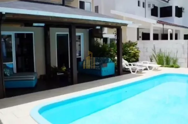 Excelente Casa para Temporada, acomodação para 11 pessoas.