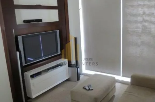 Linda casa em Jurerê Internacional.