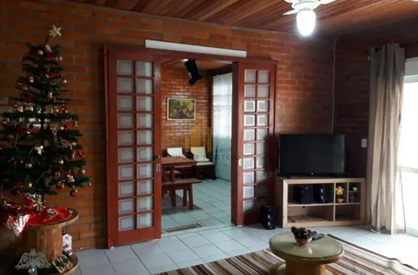 Temporada, Casa 4 dormitórios em Jurerê.