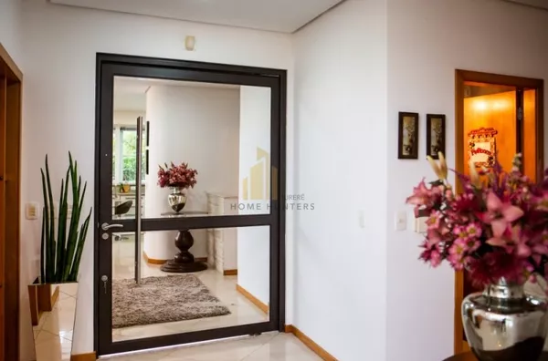 Venda e locação anual, Casa luxuosa em Jurerê Internacional