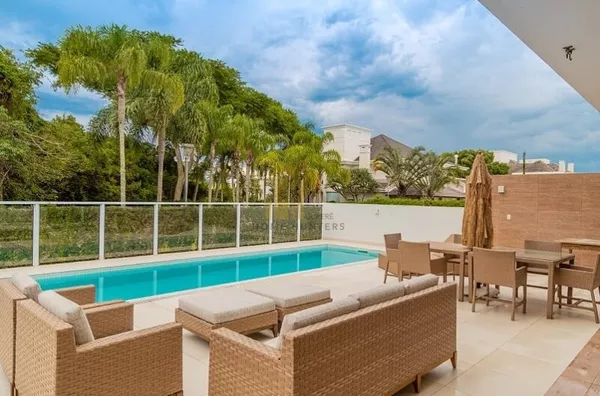 Venda, Casa luxuosa em Jurerê Internacional 