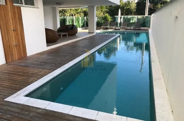 Lindo mobiliado 1 suítes 500 metros do mar.