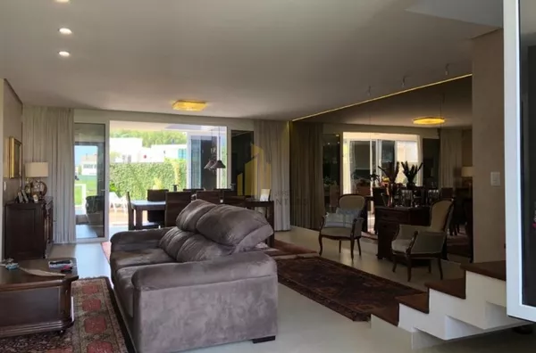 Excelente casa em Cachoeira do bom Jesus 