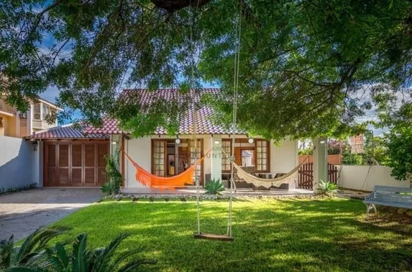 Excelente casa em Jurerê Internacional.