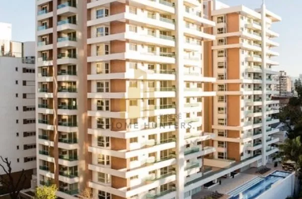 LINDO APARTAMENTO MOBILIADO COM VISTA MAR