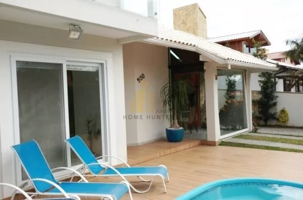 EXCELENTE CASA EM JURERÊ