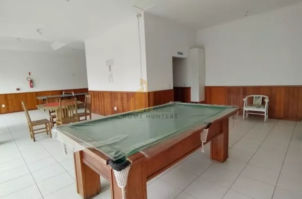 Venda, Cobertura em Jurerê.