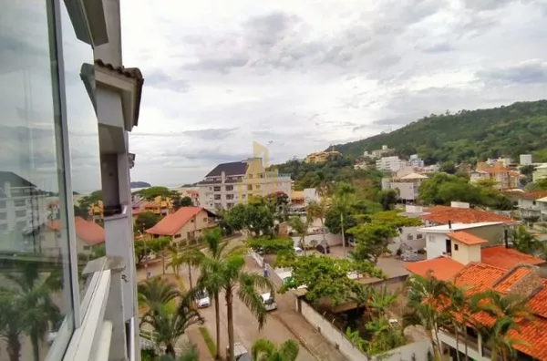 Venda, Cobertura em Jurerê.