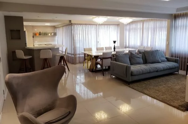 Linda cobertura 5 dormitórios com vista mar