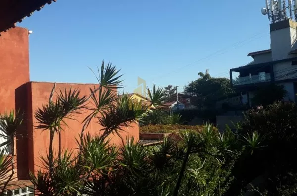 Excelente casa com vista mar