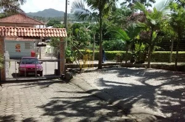 Belíssima Chácara a venda norte da ilha