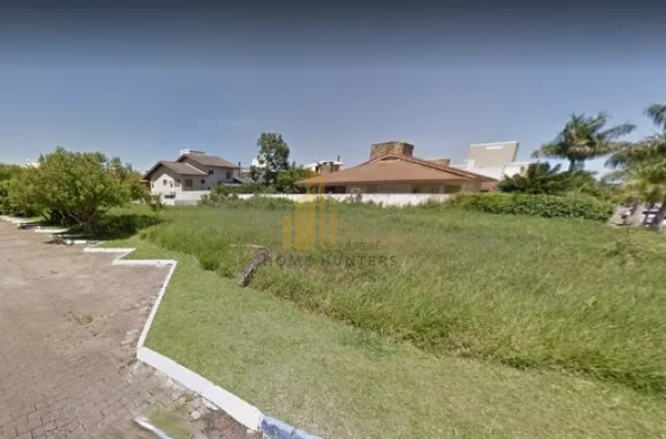 Venda, Excelente terreno a 200 metros da praia.