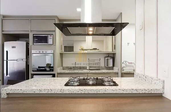 BELÍSSIMO APARTAMENTO -