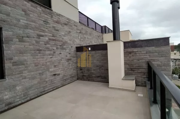 Venda, Excelente cobertura em Jurerê.