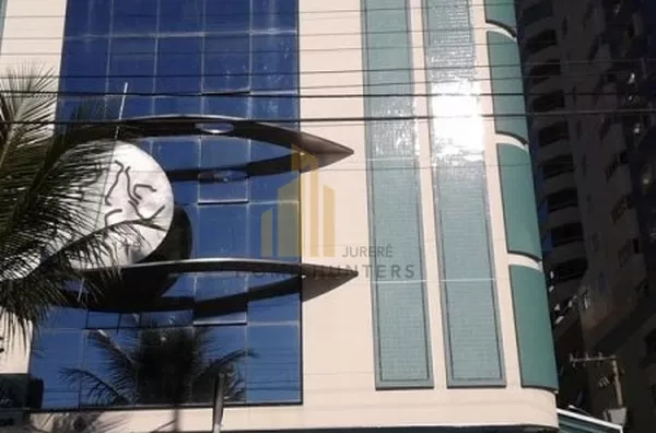 LINDO APARTAMENTO MOBILIADO FRENTE  MAR